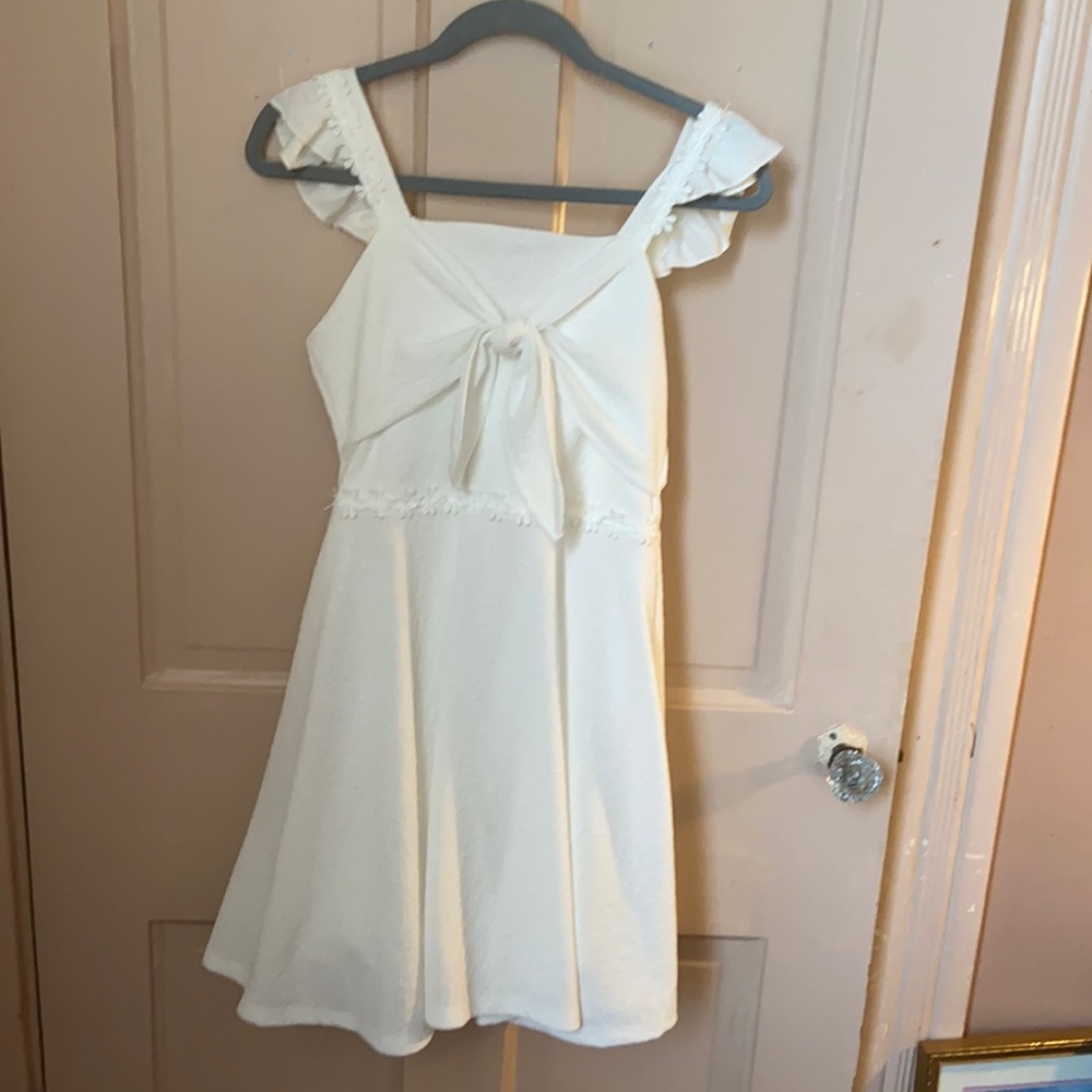 White dress Size 16